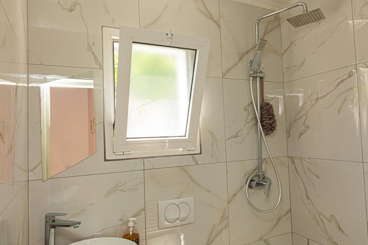 Alonia Apartment ヒマラ エクステリア 写真