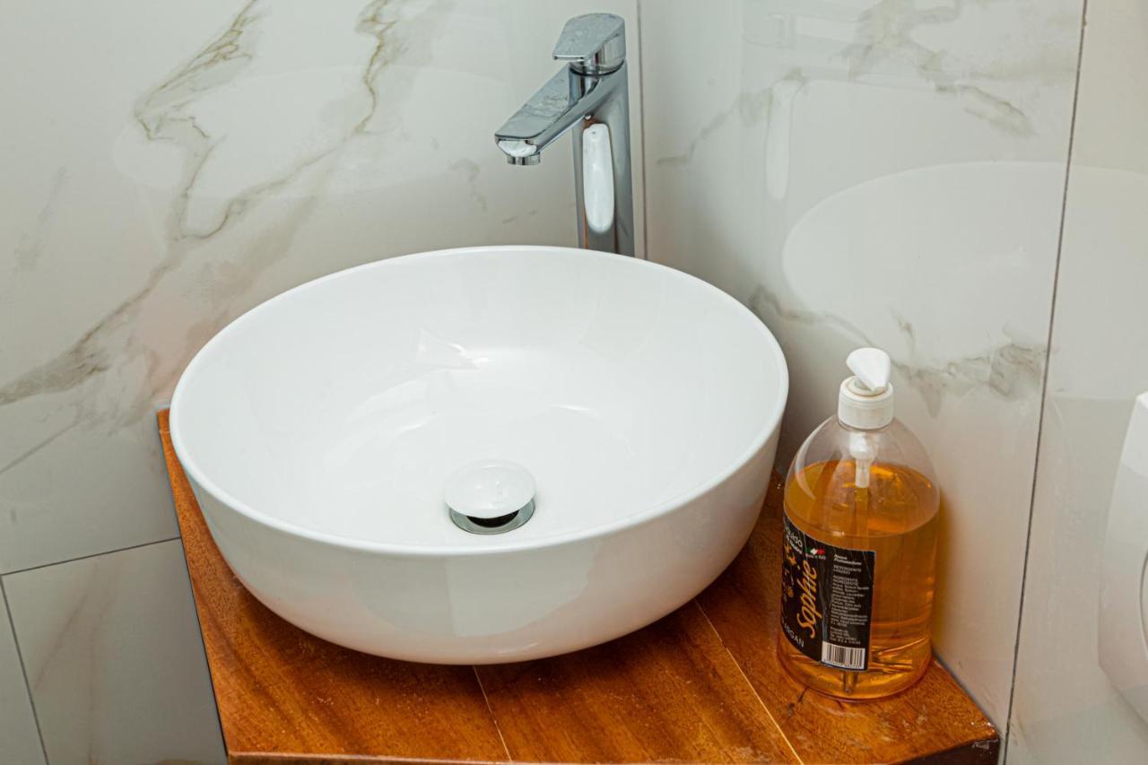 Alonia Apartment ヒマラ エクステリア 写真